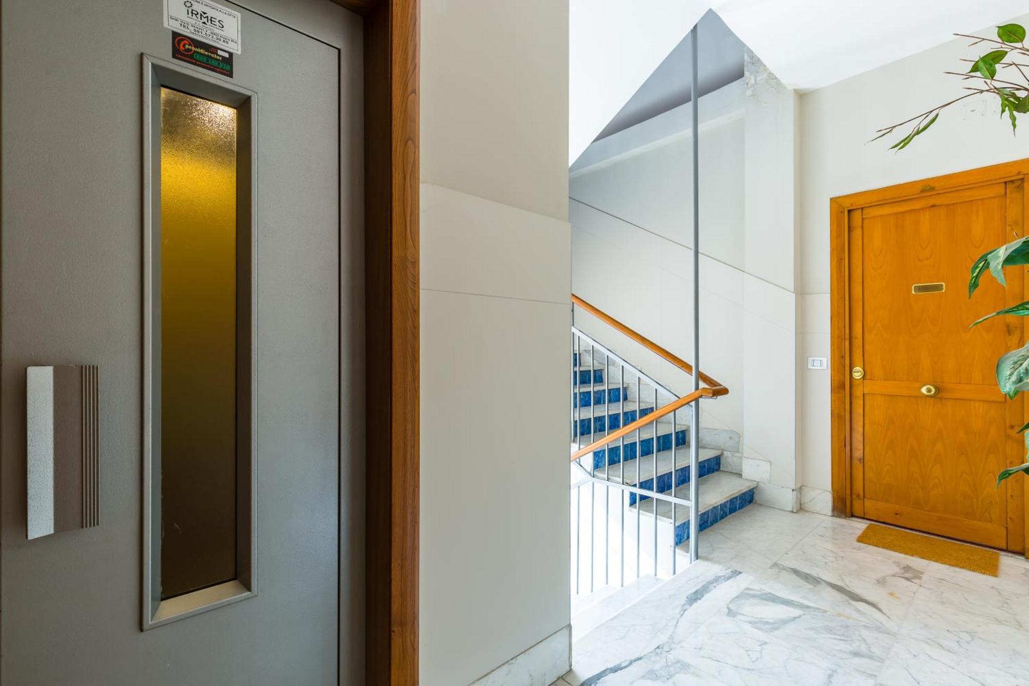 Terrazza 30 By Napoliapartments ภายนอก รูปภาพ